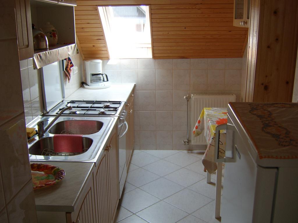 Susanne Apartman Apartment Balatonboglar Room photo